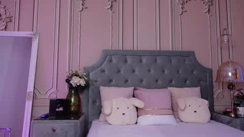 LucyAddison online show from May 2026 02:50:01 AM