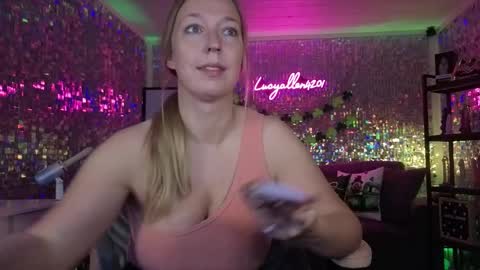lucyallen4201 online show from March 2026 10:30:02 AM