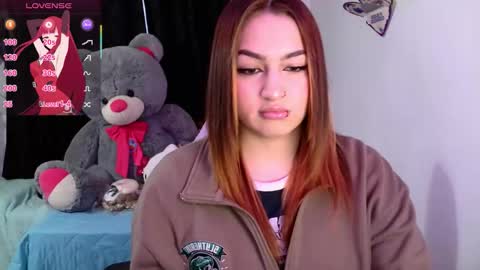 LUCIA  online show from November 2025 10:36:02 AM