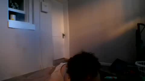 lucydreamsx2 online show from March 2026 12:49:02 AM