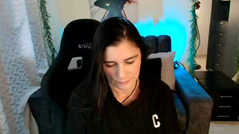 Snapshot of lucyli_ chatting on July 2026 03:18:01 PM LUCY online show from July 2026 03:18:01 PM