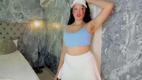 Lucy online show from November 2025 02:11:01 AM