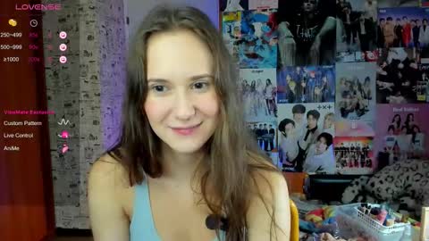 Lucy Rose online show from September 2025 05:12:02 PM