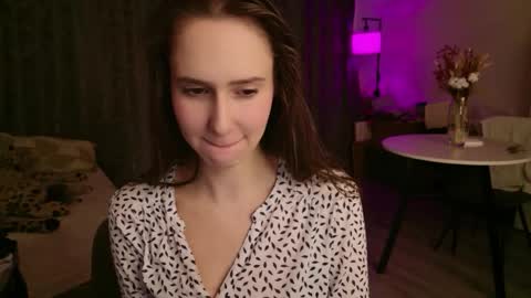 Lucy Rose online show from May 2026 06:24:01 PM