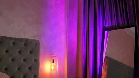 LucyWillow online show from May 2026 04:07:02 AM