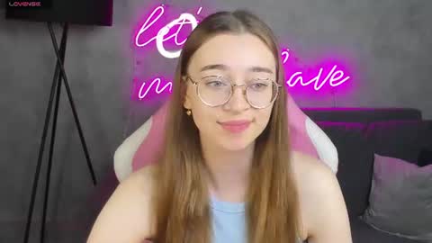 Lucy online show from June 2026 01:00:02 AM