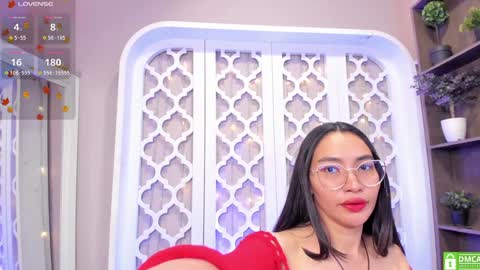 Lucy Liiu online show from January 2025 12:20:01 AM