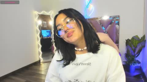 ludo_kitty_tay online show from February 2025 03:15:01 AM