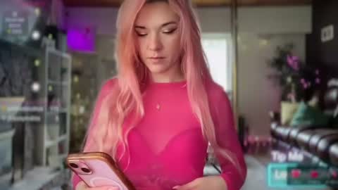 Luubeam             INSTA luubeammm TWITTER lunaisreallycu1 online show from June 2026 09:01:02 PM