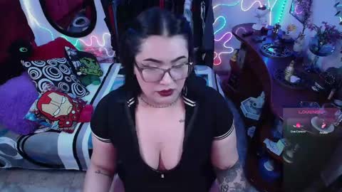 Lufek23 online show from May 2026 05:01:01 PM