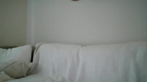 Luxious online show from March 2026 08:04:02 PM