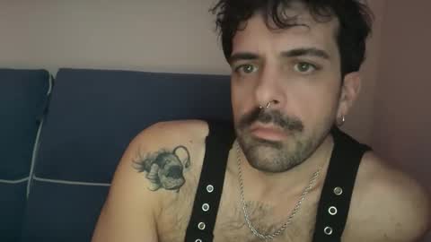 lui online show from December 2025 12:44:02 PM