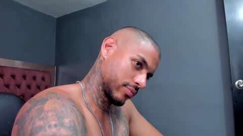 Snapshot of luigi1_ chatting on December 2024 11:16:01 AM Luigi Vitale online show from December 2024 11:16:01 AM