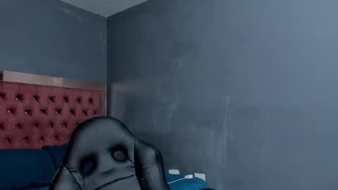 Snapshot of luigi1_ chatting on January 2025 04:08:01 AM Luigi Vitale online show from January 2025 04:08:01 AM