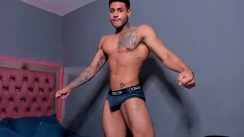 Snapshot of luigi1_ chatting on February 2025 03:11:02 AM Luigi Vitale online show from February 2025 03:11:02 AM