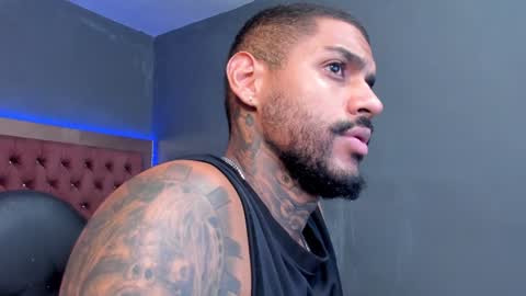 Snapshot of luigi1_ chatting on February 2025 09:57:02 AM Luigi Vitale online show from February 2025 09:57:02 AM