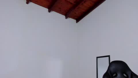 Luigi Vitale online show from May 2026 01:03:02 AM