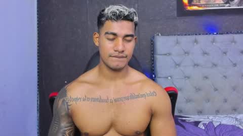 Luigi Independent model online show from May 2026 03:40:01 PM
