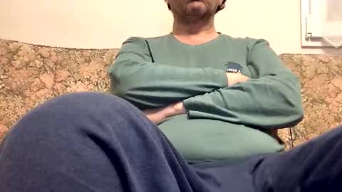Luis online show from May 2026 08:49:01 PM