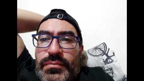 Hairyman online show from November 2025 04:01:02 AM