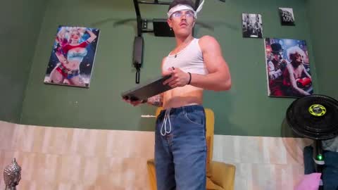 Luis AS online show from March 2025 02:16:01 PM