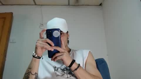 Luis AS online show from November 2025 02:17:01 PM