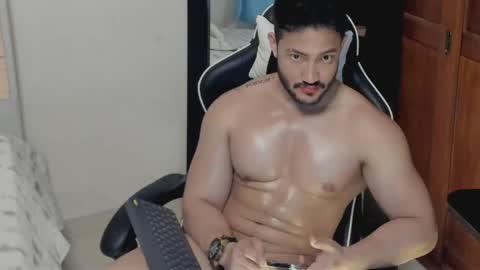 luis_baptista online show from May 2026 12:07:01 AM
