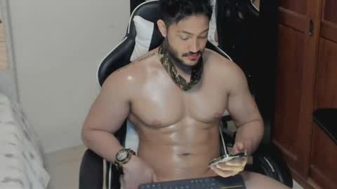 luis_baptista online show from May 2026 12:50:01 AM