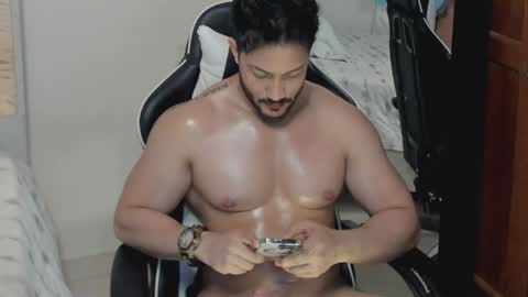 luis_baptista online show from May 2026 03:58:02 AM