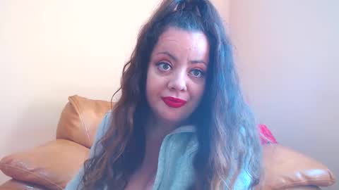 Cassie online show from May 2026 07:47:01 AM