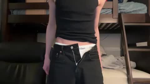 Luis online show from February 2025 03:41:01 AM