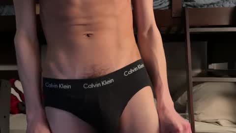 Luis online show from February 2025 03:53:01 AM