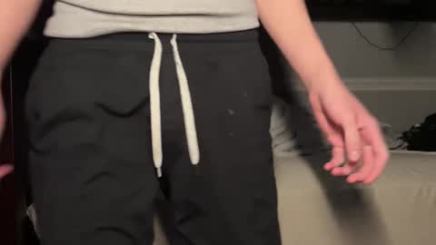 Luis online show from March 2025 03:45:01 AM