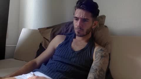 Snapshot of luisbadx chatting on March 2025 08:45:01 AM Luis Badx online show from March 2025 08:45:01 AM