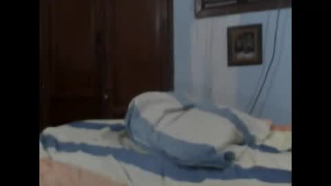 luiscamerom online show from May 2026 03:23:02 AM