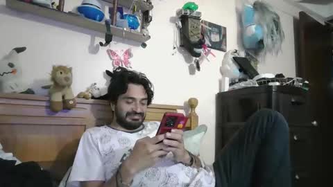 Snapshot of luismiastarot chatting on November 2025 02:44:01 AM luismiastarot online show from November 2025 02:44:01 AM