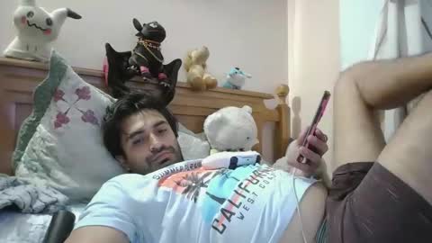 Snapshot of luismiastarot chatting on November 2025 04:35:02 AM luismiastarot online show from November 2025 04:35:02 AM