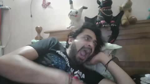 Snapshot of luismiastarot chatting on December 2025 03:47:01 AM luismiastarot online show from December 2025 03:47:01 AM