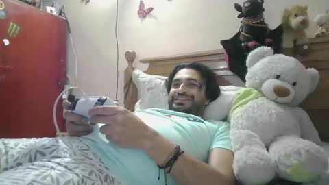 Snapshot of luismiastarot chatting on February 2026 02:18:02 AM luismiastarot online show from February 2026 02:18:02 AM