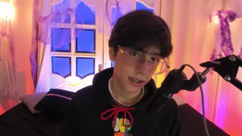 Snapshot of luixdust1 chatting on October 2025 06:12:02 AM luixdust1 online show from October 2025 06:12:02 AM