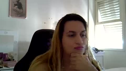 Snapshot of luizacandy chatting on May 2026 06:57:02 PM luizacandy online show from May 2026 06:57:02 PM