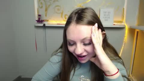 Snapshot of luizaheems_ chatting on January 2025 11:22:02 AM Luiza online show from January 2025 11:22:02 AM