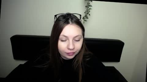 Luiza online show from April 2026 06:03:02 AM