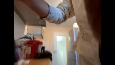 Snapshot of lukasschoetz chatting on November 2025 07:41:02 AM lukasschoetz online show from November 2025 07:41:02 AM