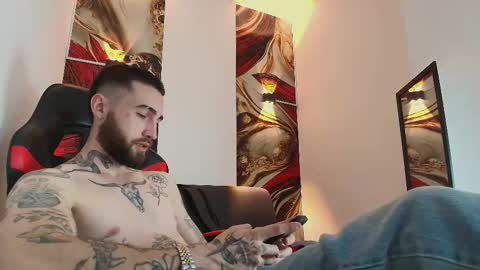 LUKE online show from October 2025 03:51:02 AM