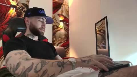 LUKE online show from December 2025 01:07:01 PM