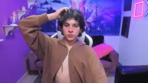 Luke online show from December 2024 01:05:02 PM