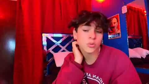 Luke online show from June 2026 07:04:01 PM