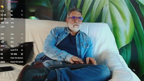 Luke Crews online show from March 2026 07:02:02 PM