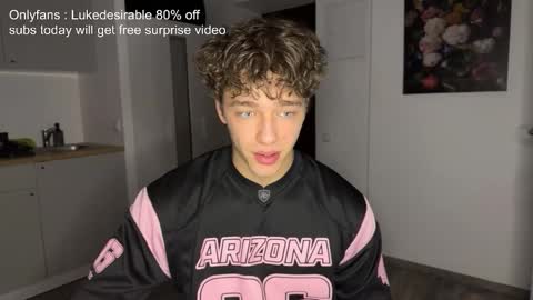 Snapshot of lukedesirable chatting on February 2026 04:14:01 PM lukedesirable online show from February 2026 04:14:01 PM